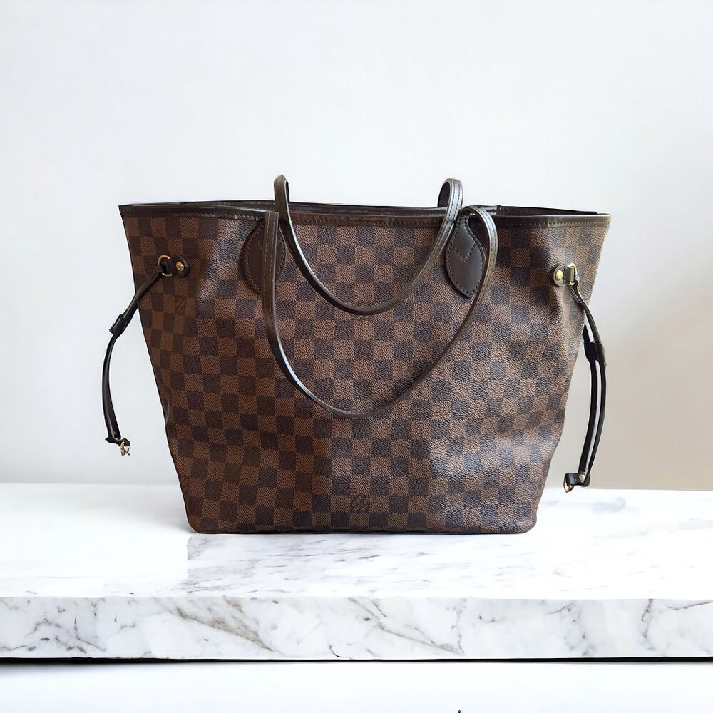 Authentic Louis Vuitton Neverfull MM in Damier Ebene Canvas